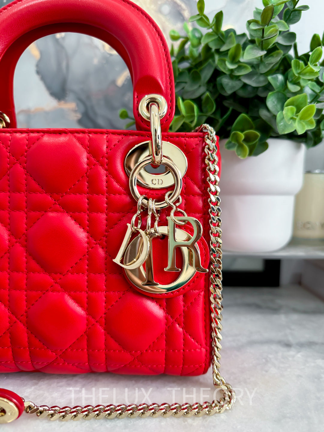 LADY D MINI RED (M48R) LAMBSKIN CANNAGE LIGHT GOLD HARDWARE 2018