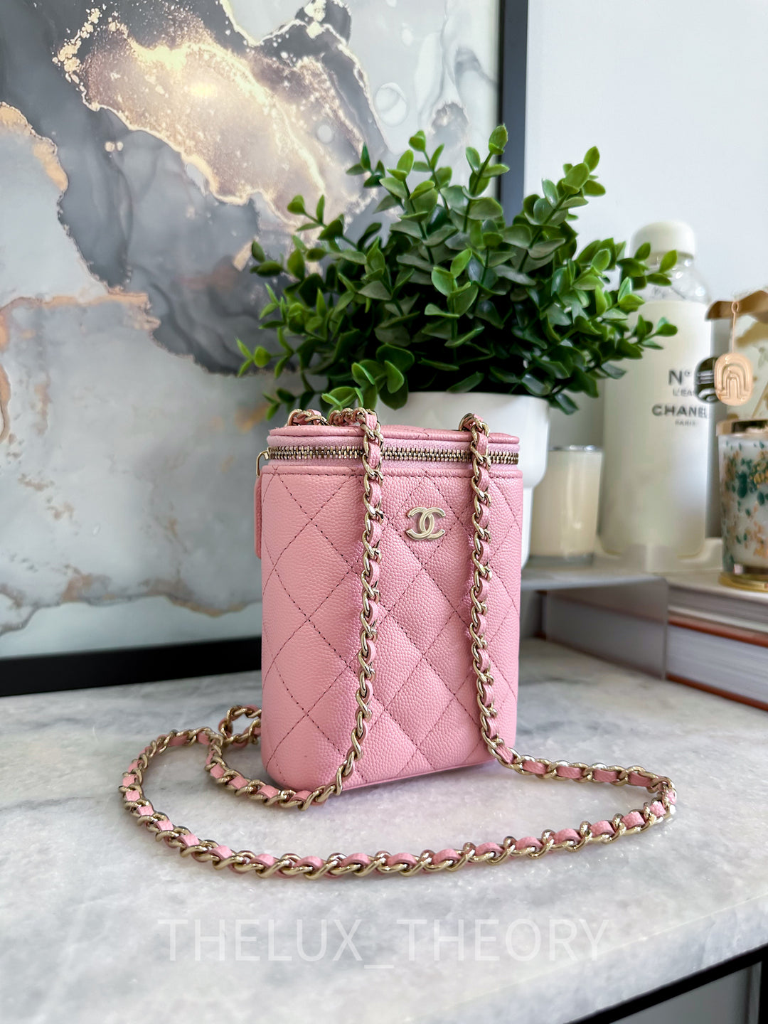 22C PINK VERTICAL CLUTCH WITH CHAIN CAVIAR LIGHT GOLD HARDWARE