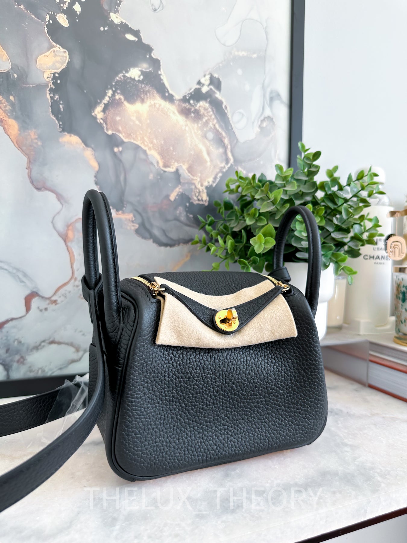 ❤️Hermes Lindy 30❤️ - Gold Hardware - Black Clemence 🔖Comes with Re