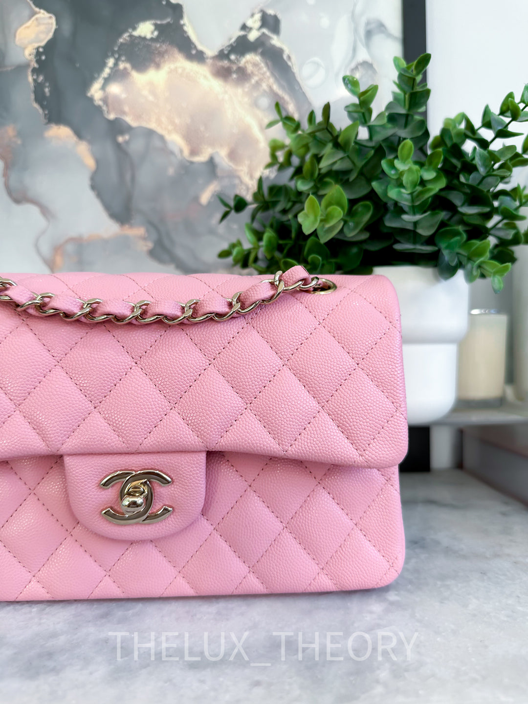 22C PINK SMALL CLASSIC DOUBLE FLAP CAVIAR LIGHT GOLD HARDWARE